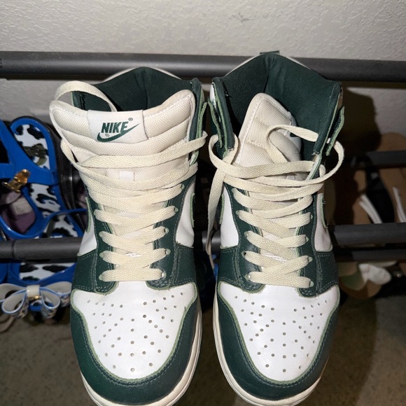 nike high tops green and white